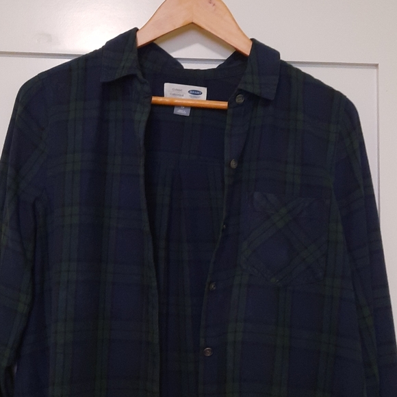 Cute Old Navy Classic Flannel - Picture 5 of 6